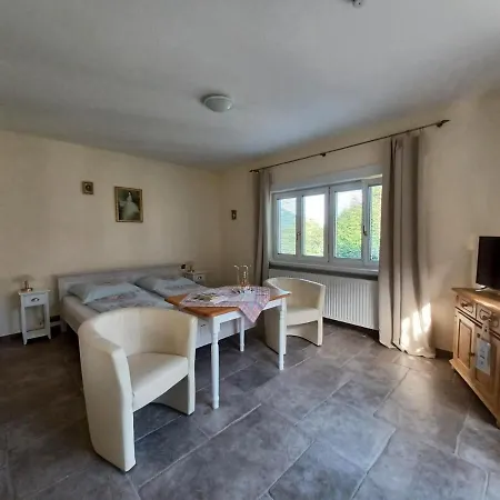 아파트 Romy - 3 Gaestezimmer *