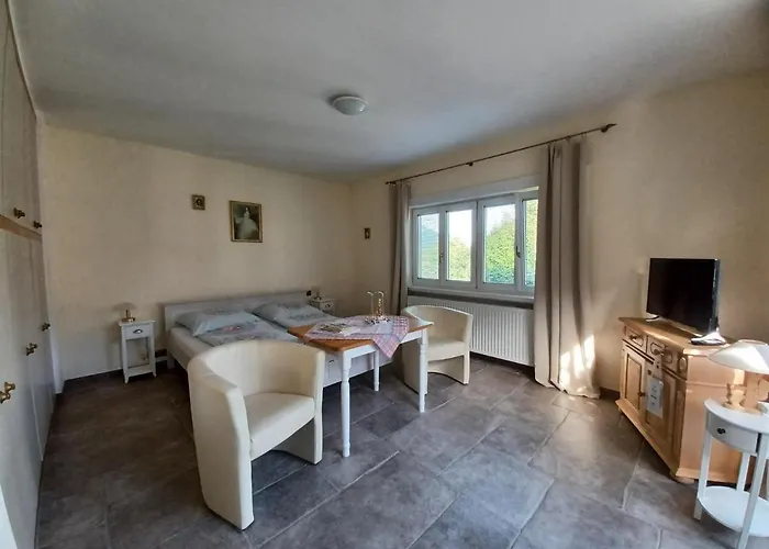 Apartmán Romy Mit 3 Gaestezimmer *